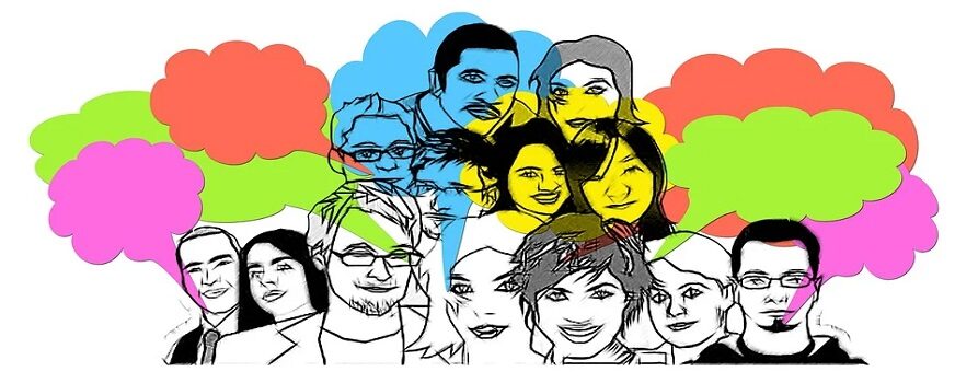 grupa rozmawiających ludzi, kobiet i mężczyzn (rysunek) nad nimi kolorowe dymki rozmów, symbolizujące rozmowy